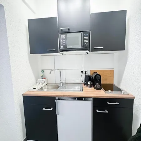 Apartamento Durdi - Serviced - 24h Self-check-in & Parking Groß-Zimmern