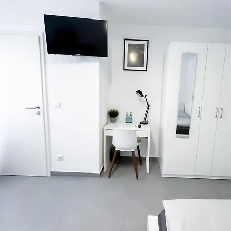 Durdi - Serviced - 24h Self-check-in & Parking דירה Groß-Zimmern