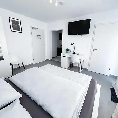 Durdi - Serviced - 24h Self-check-in & Parking *