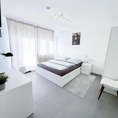 Durdi - Serviced - 24h Self-check-in & Parking Groß-Zimmern