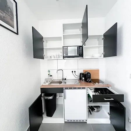 דירה Durdi - Serviced - 24h Self-check-in & Parking Groß-Zimmern