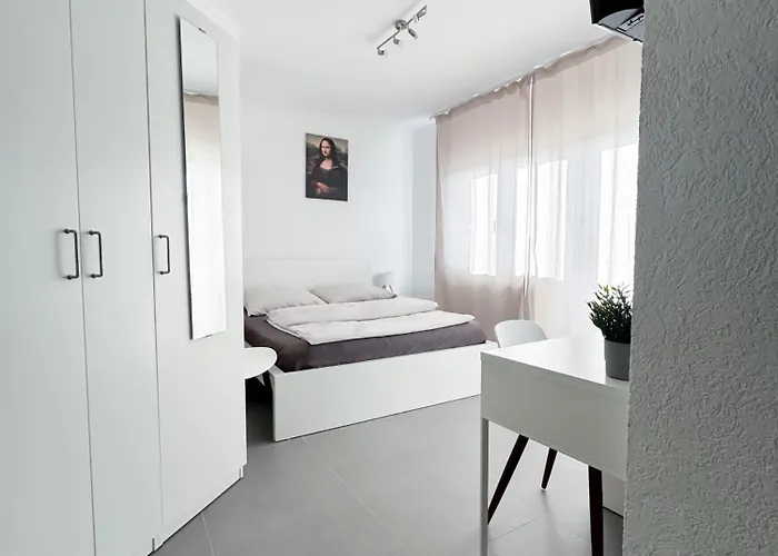 Durdi - Serviced - 24h Self-check-in & Parking